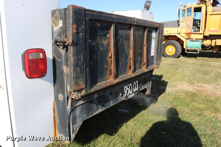 image for item DC3586 1997 Ford F250 service truck