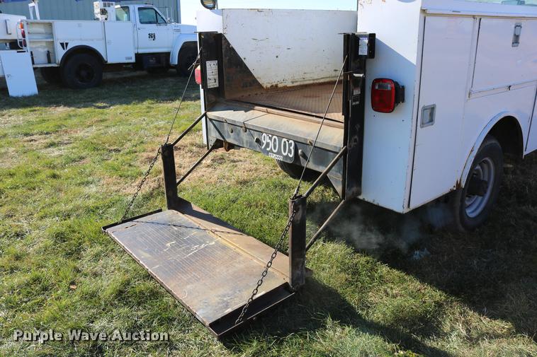 image for item DC3586 1997 Ford F250 service truck