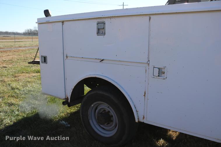 image for item DC3586 1997 Ford F250 service truck