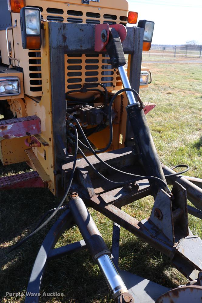 image for item DC3587 1994 Oshkosh PA-2546-4 dump truck