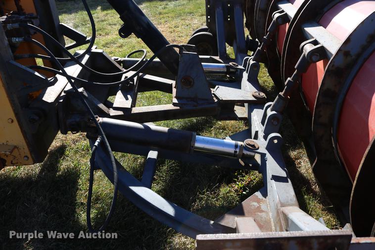 image for item DC3587 1994 Oshkosh PA-2546-4 dump truck