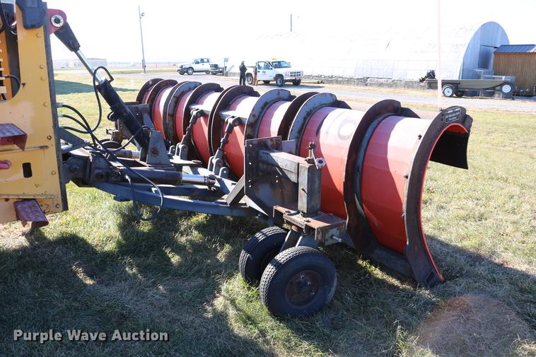 image for item DC3587 1994 Oshkosh PA-2546-4 dump truck