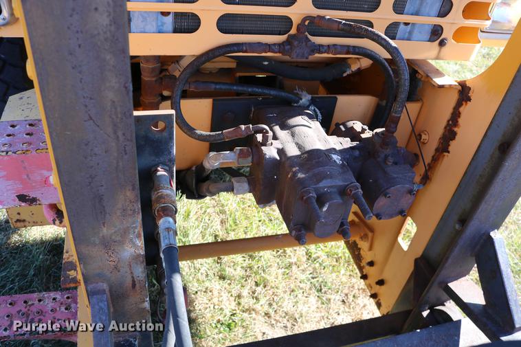 image for item DC3587 1994 Oshkosh PA-2546-4 dump truck