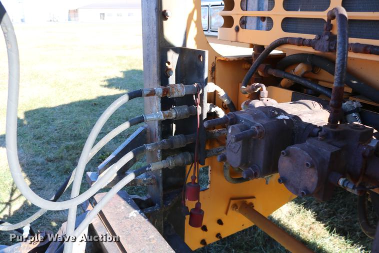 image for item DC3587 1994 Oshkosh PA-2546-4 dump truck