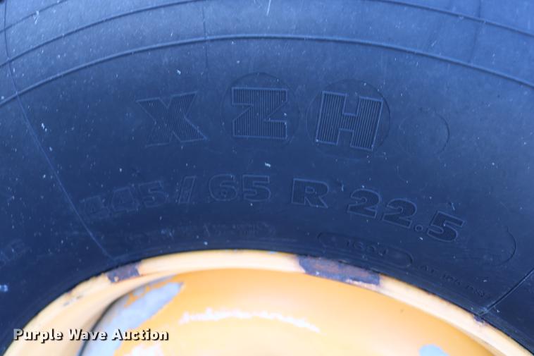 image for item DC3587 1994 Oshkosh PA-2546-4 dump truck