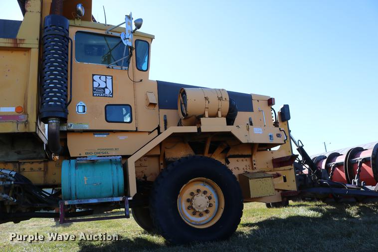 image for item DC3587 1994 Oshkosh PA-2546-4 dump truck