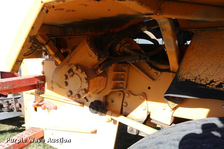 image for item DC3587 1994 Oshkosh PA-2546-4 dump truck