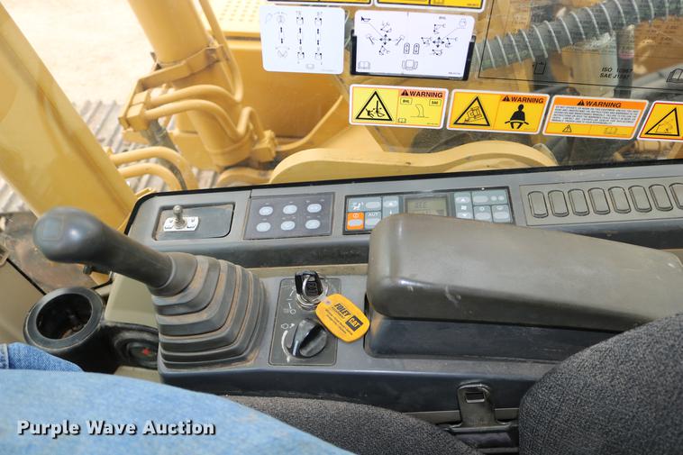 image for item DC3718 2006 Caterpillar 315C excavator