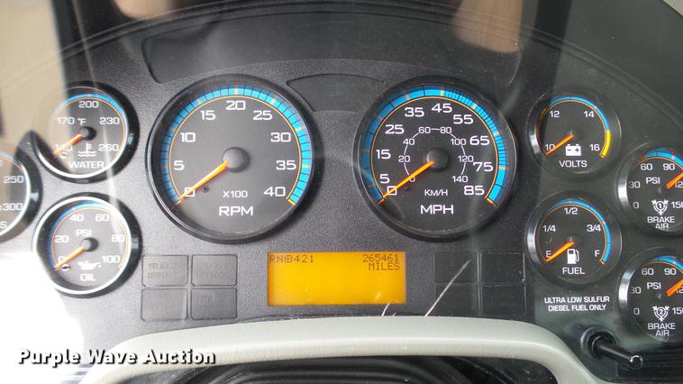 image for item DC5726 2010 International DuraStar 4300 dump truck