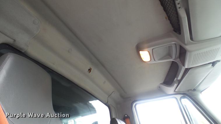 image for item DC5726 2010 International DuraStar 4300 dump truck