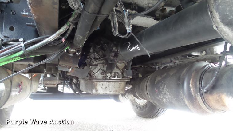 image for item DC5726 2010 International DuraStar 4300 dump truck