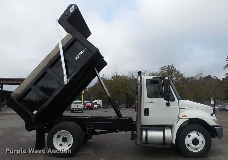 image for item DC5726 2010 International DuraStar 4300 dump truck