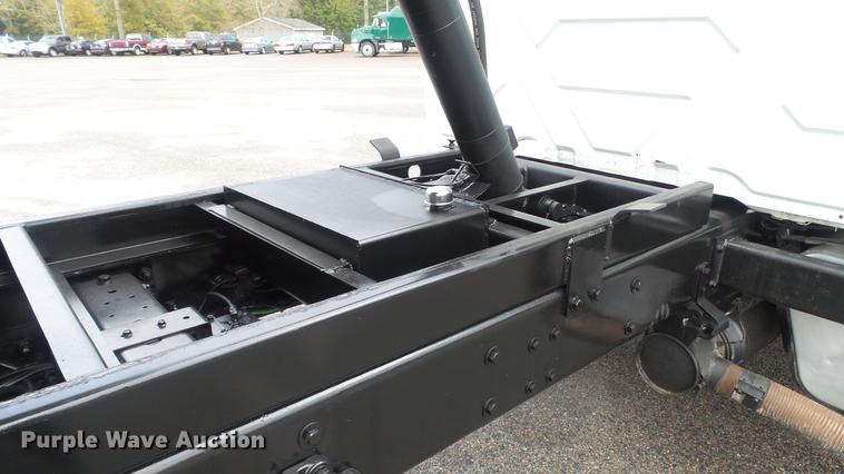 image for item DC5726 2010 International DuraStar 4300 dump truck