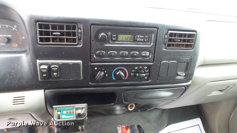 image for item DC5727 2006 Ford F650 Super Duty XL dump truck