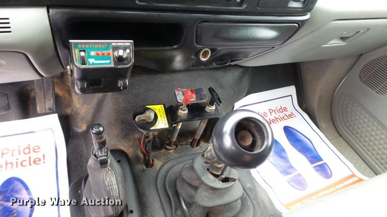 image for item DC5727 2006 Ford F650 Super Duty XL dump truck