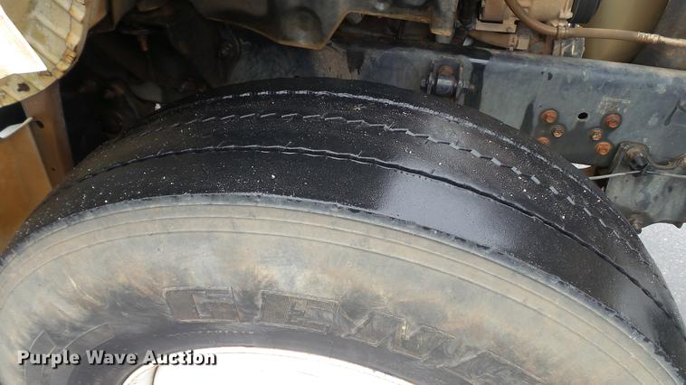 image for item DC5727 2006 Ford F650 Super Duty XL dump truck