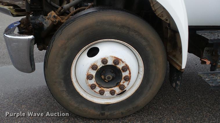 image for item DC5727 2006 Ford F650 Super Duty XL dump truck