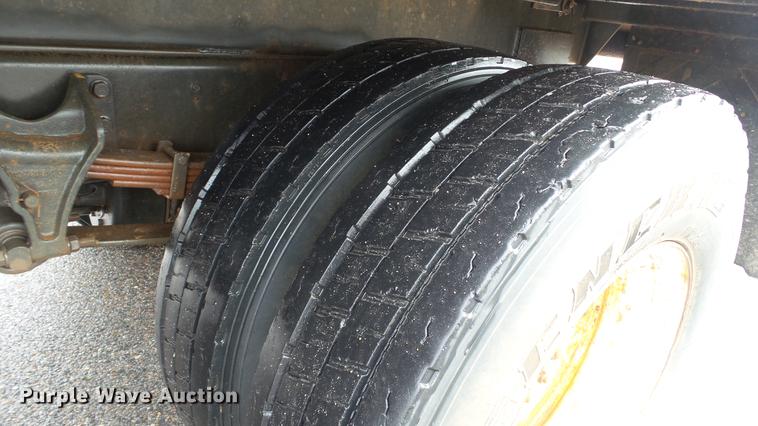 image for item DC5727 2006 Ford F650 Super Duty XL dump truck