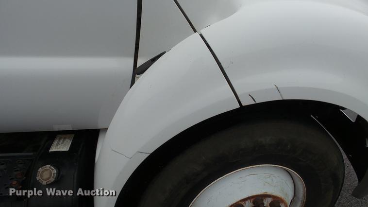 image for item DC5727 2006 Ford F650 Super Duty XL dump truck