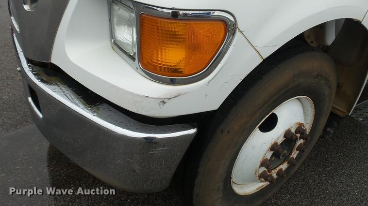 image for item DC5727 2006 Ford F650 Super Duty XL dump truck