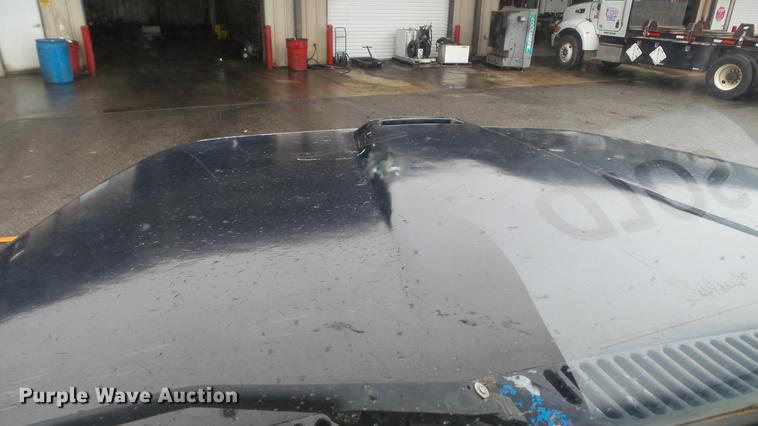 image for item DC5729 1995 Ford LT9000 dump truck