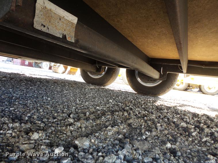 image for item DC5747 2016 Atlas enclosed cargo trailer