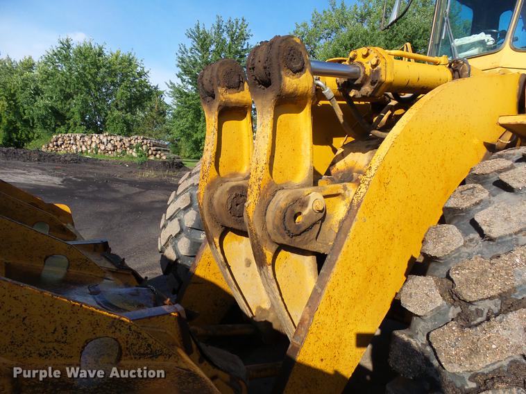 image for item DC6452 1982 Caterpillar 980C wheel loader