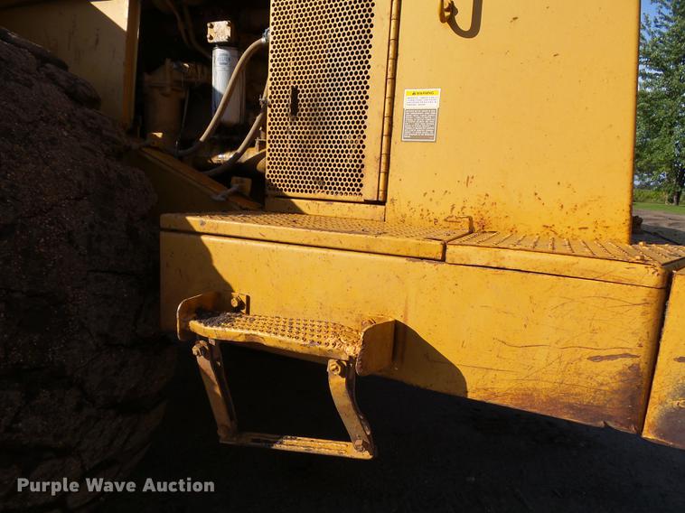 image for item DC6452 1982 Caterpillar 980C wheel loader