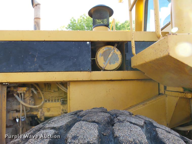 image for item DC6452 1982 Caterpillar 980C wheel loader