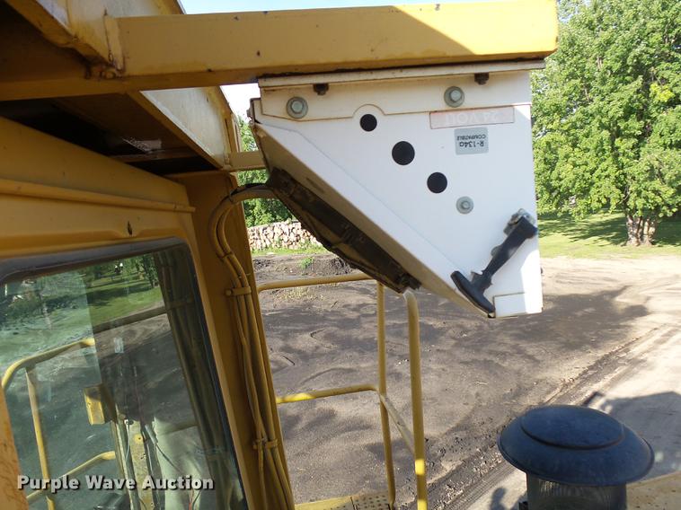 image for item DC6452 1982 Caterpillar 980C wheel loader