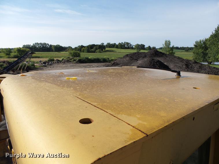 image for item DC6452 1982 Caterpillar 980C wheel loader