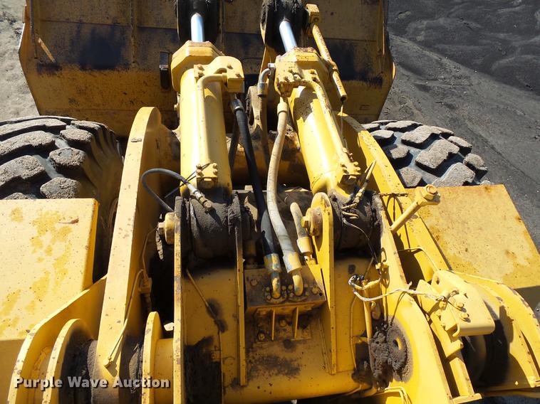 image for item DC6452 1982 Caterpillar 980C wheel loader