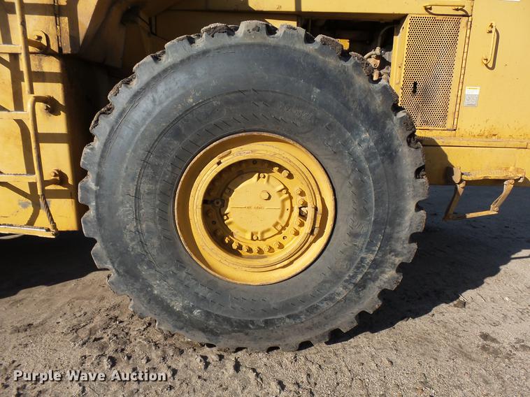 image for item DC6452 1982 Caterpillar 980C wheel loader