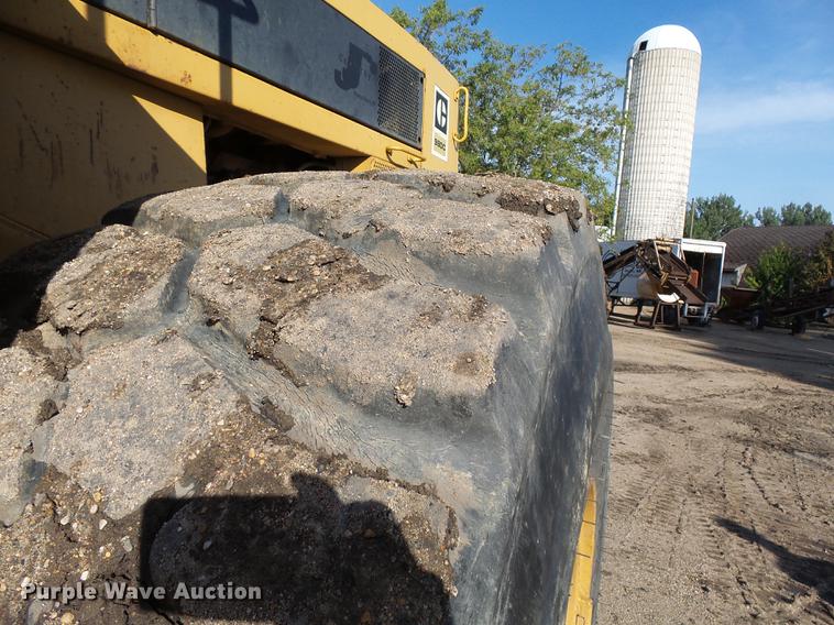 image for item DC6452 1982 Caterpillar 980C wheel loader