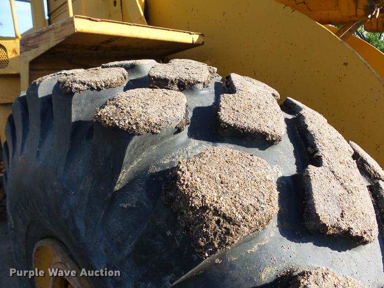 image for item DC6452 1982 Caterpillar 980C wheel loader
