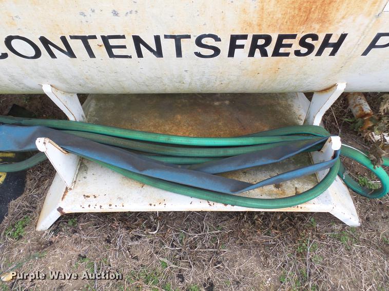 image for item DC6752 Ledwell LW3000 tank truck bed