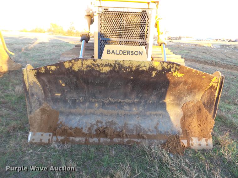 image for item DC6753 1990 Komatsu D68E-1 dozer