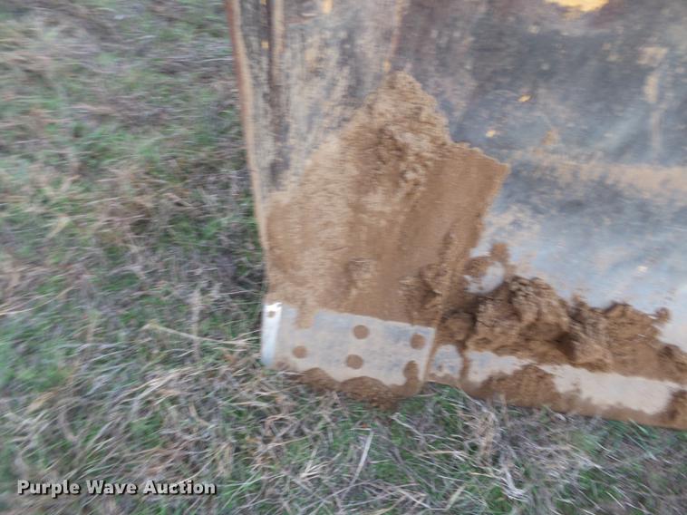 image for item DC6753 1990 Komatsu D68E-1 dozer