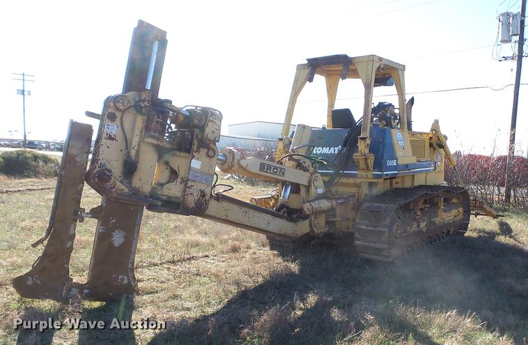 image for item DC6754 1996 Komatsu D85E-21 cable plow