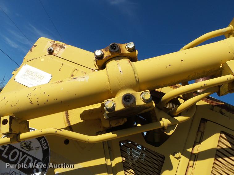 image for item DC6754 1996 Komatsu D85E-21 cable plow