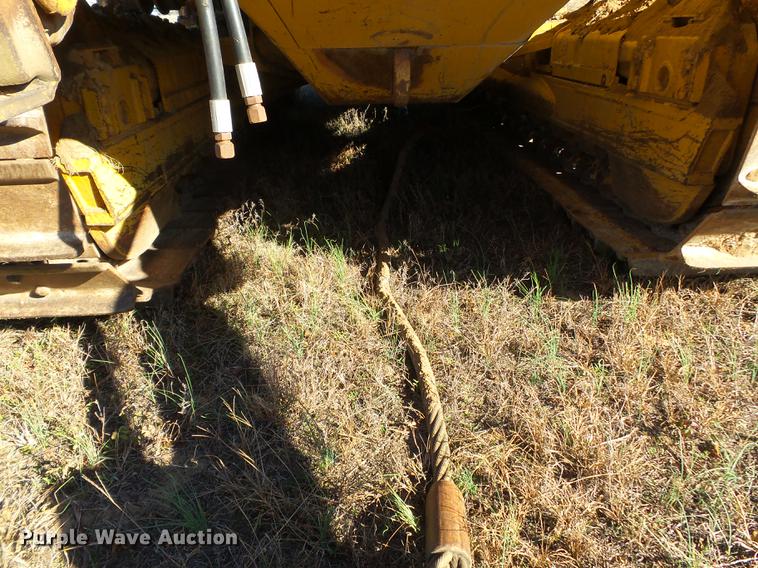 image for item DC6754 1996 Komatsu D85E-21 cable plow