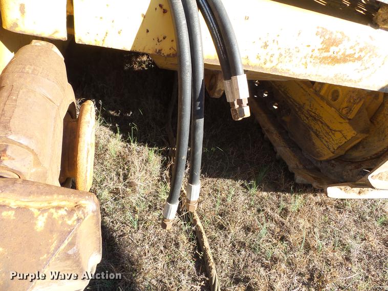 image for item DC6754 1996 Komatsu D85E-21 cable plow