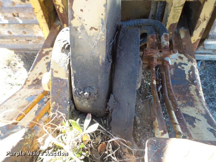 image for item DC6754 1996 Komatsu D85E-21 cable plow