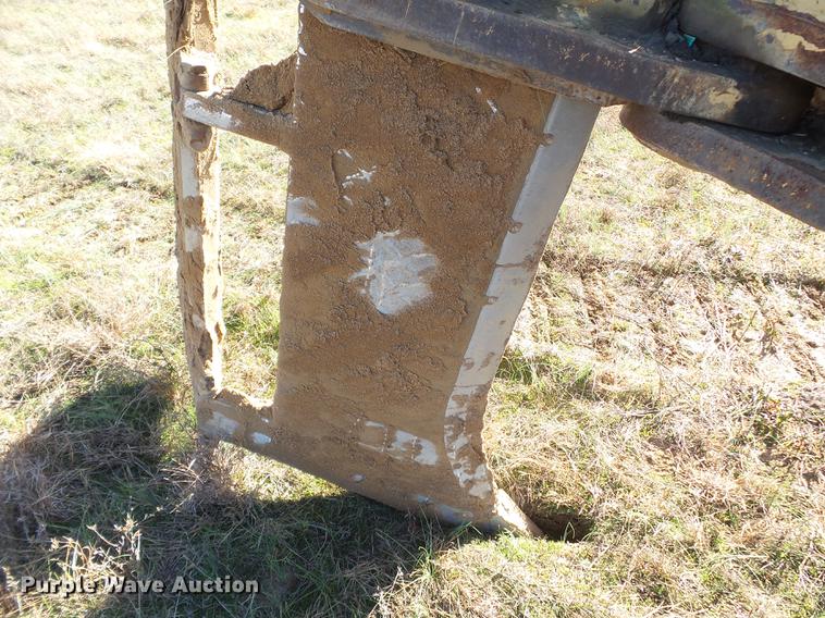 image for item DC6754 1996 Komatsu D85E-21 cable plow