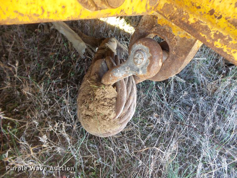 image for item DC6754 1996 Komatsu D85E-21 cable plow