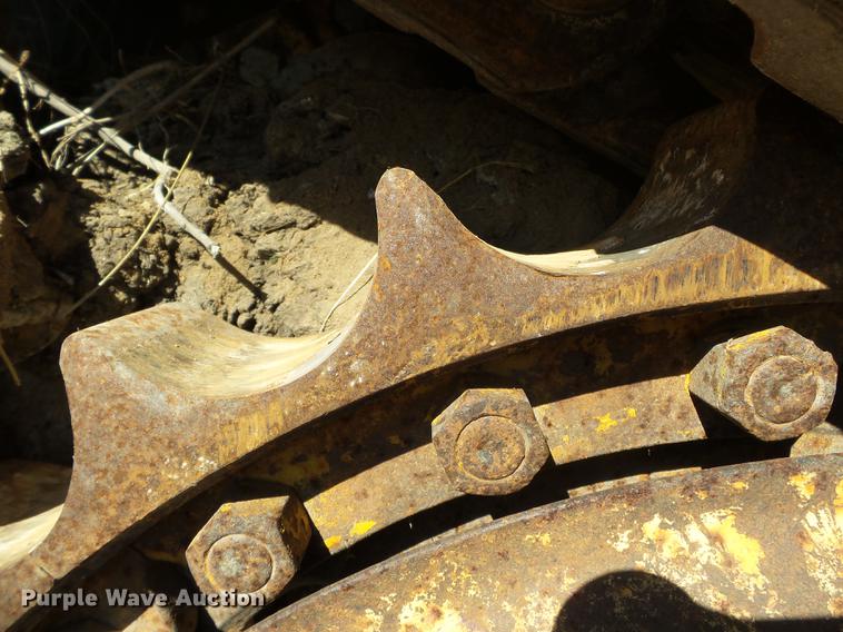 image for item DC6754 1996 Komatsu D85E-21 cable plow