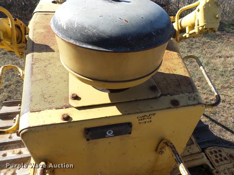 image for item DC6754 1996 Komatsu D85E-21 cable plow