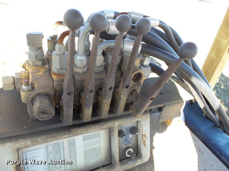 image for item DC6754 1996 Komatsu D85E-21 cable plow