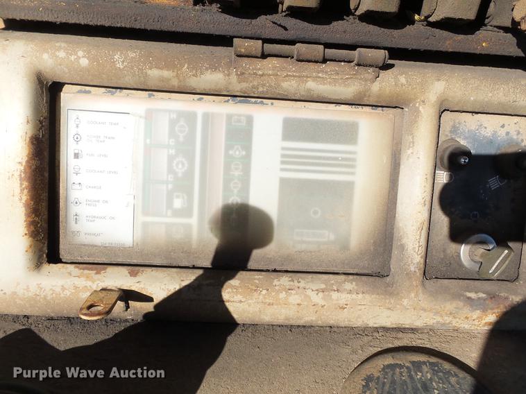 image for item DC6754 1996 Komatsu D85E-21 cable plow