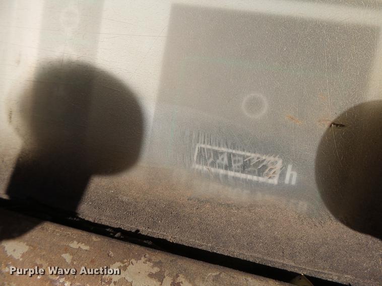 image for item DC6754 1996 Komatsu D85E-21 cable plow